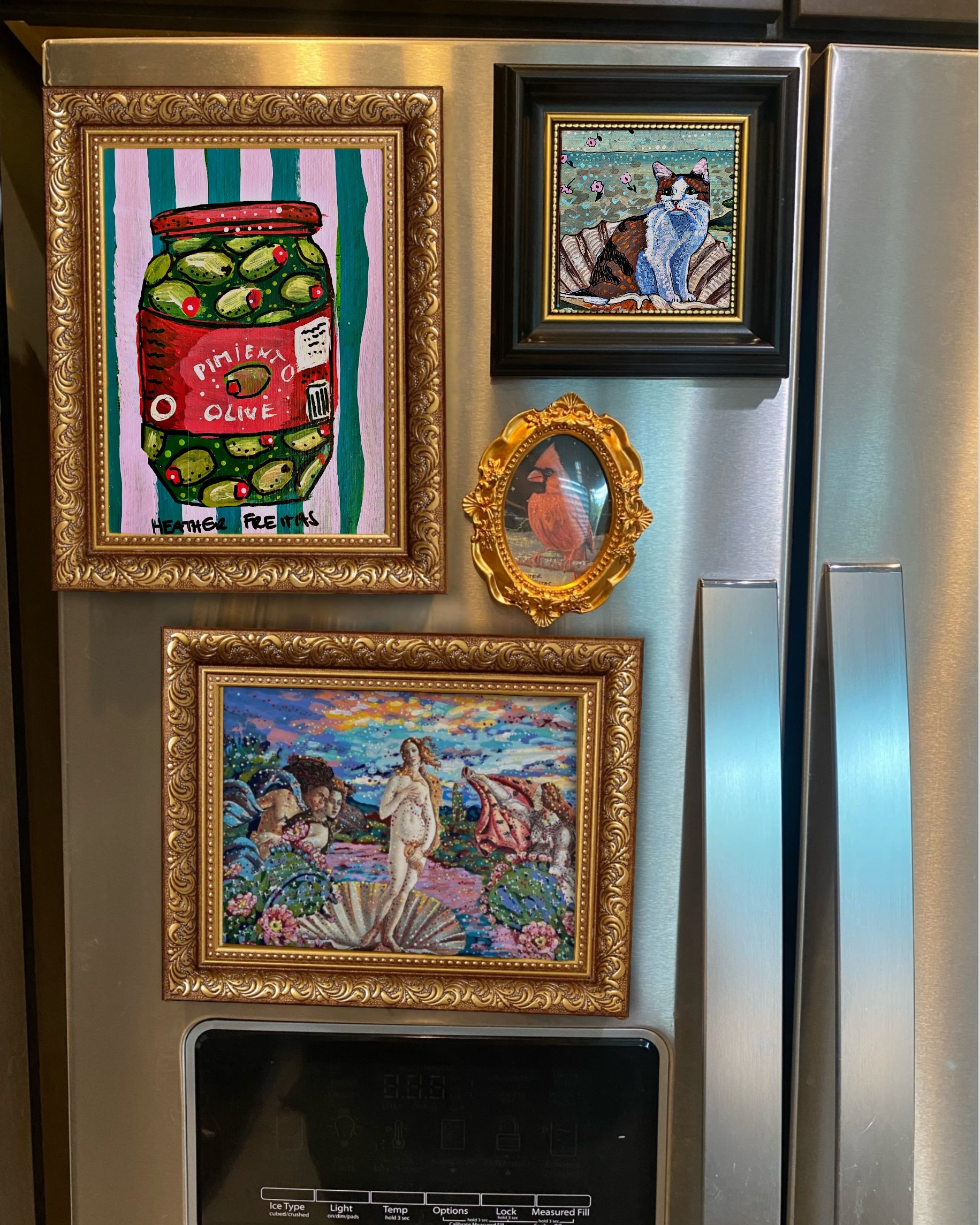Venus Cat Framed Magnet ( Medium )