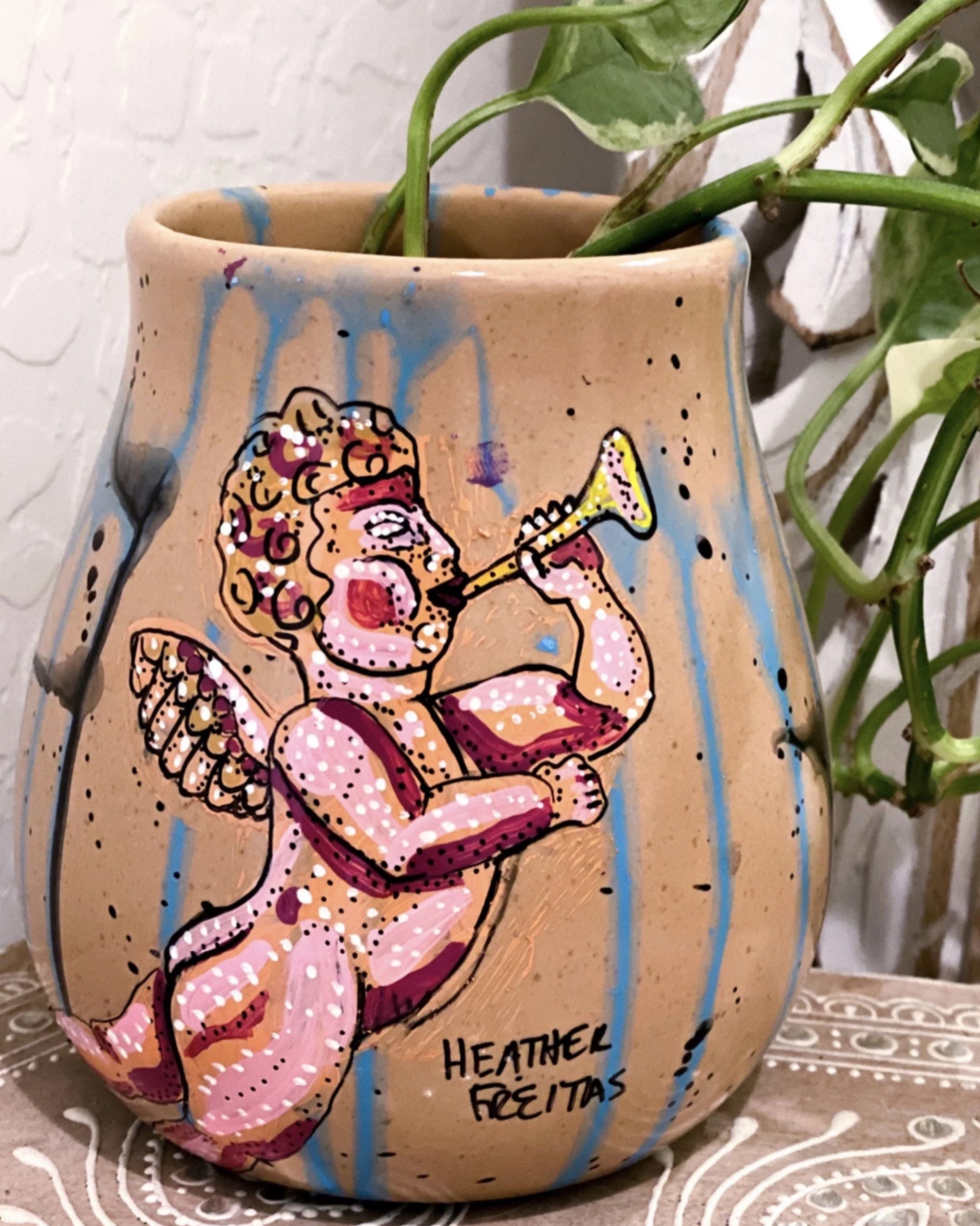 Trumpet Cherub Planter