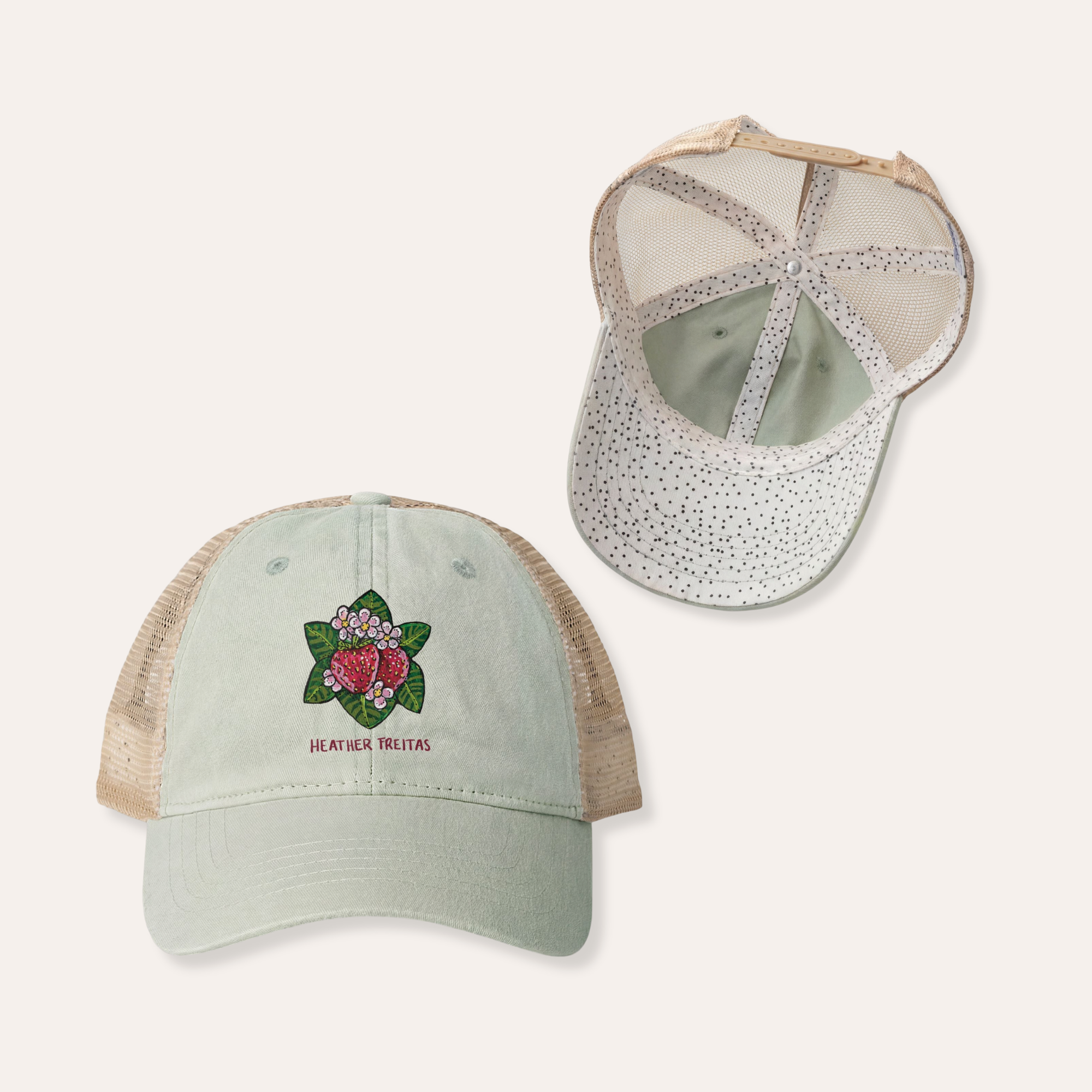 Strawberries Women's Washed Mesh-Back Cap