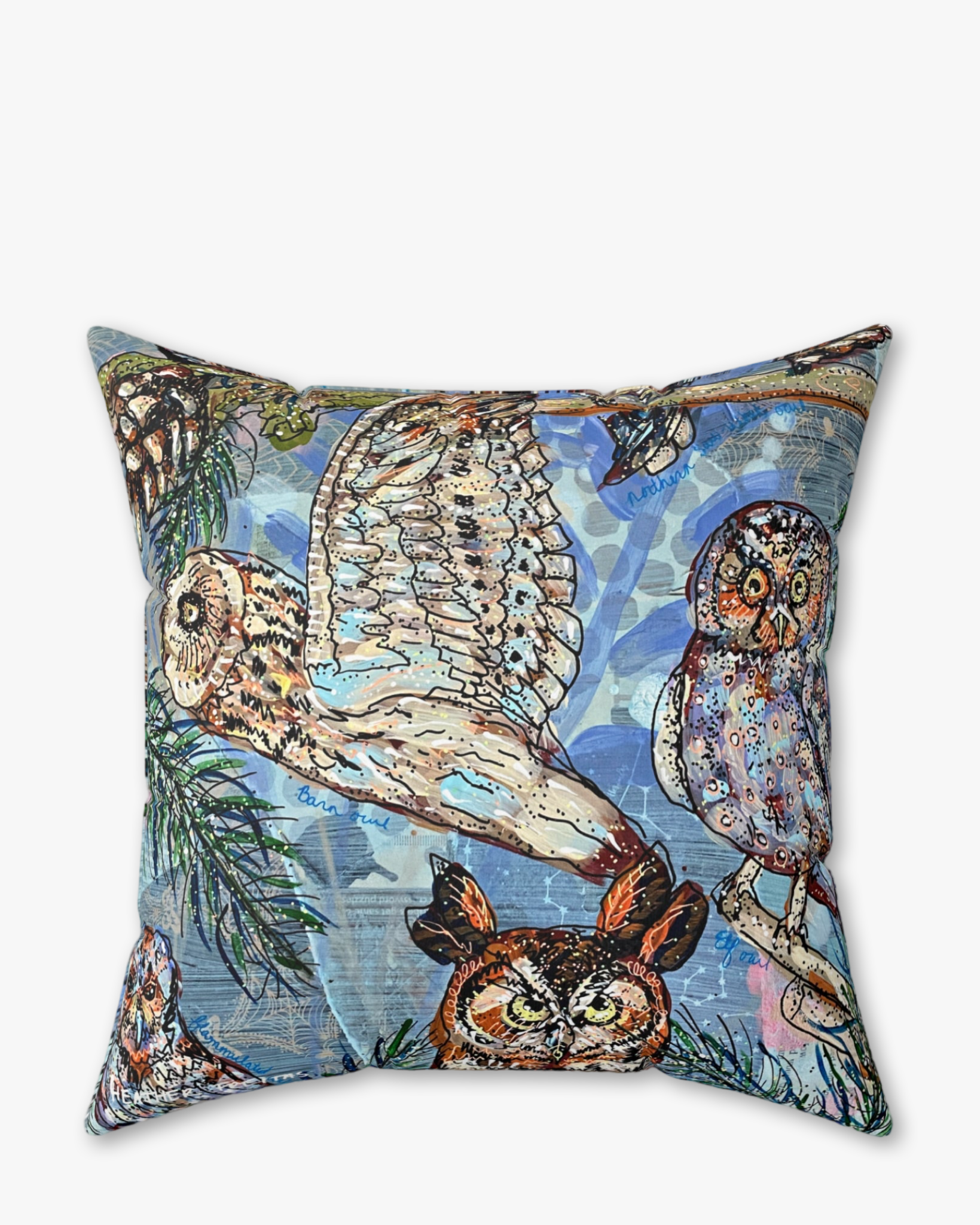 Owl Spécimens Faux Suede Pillow