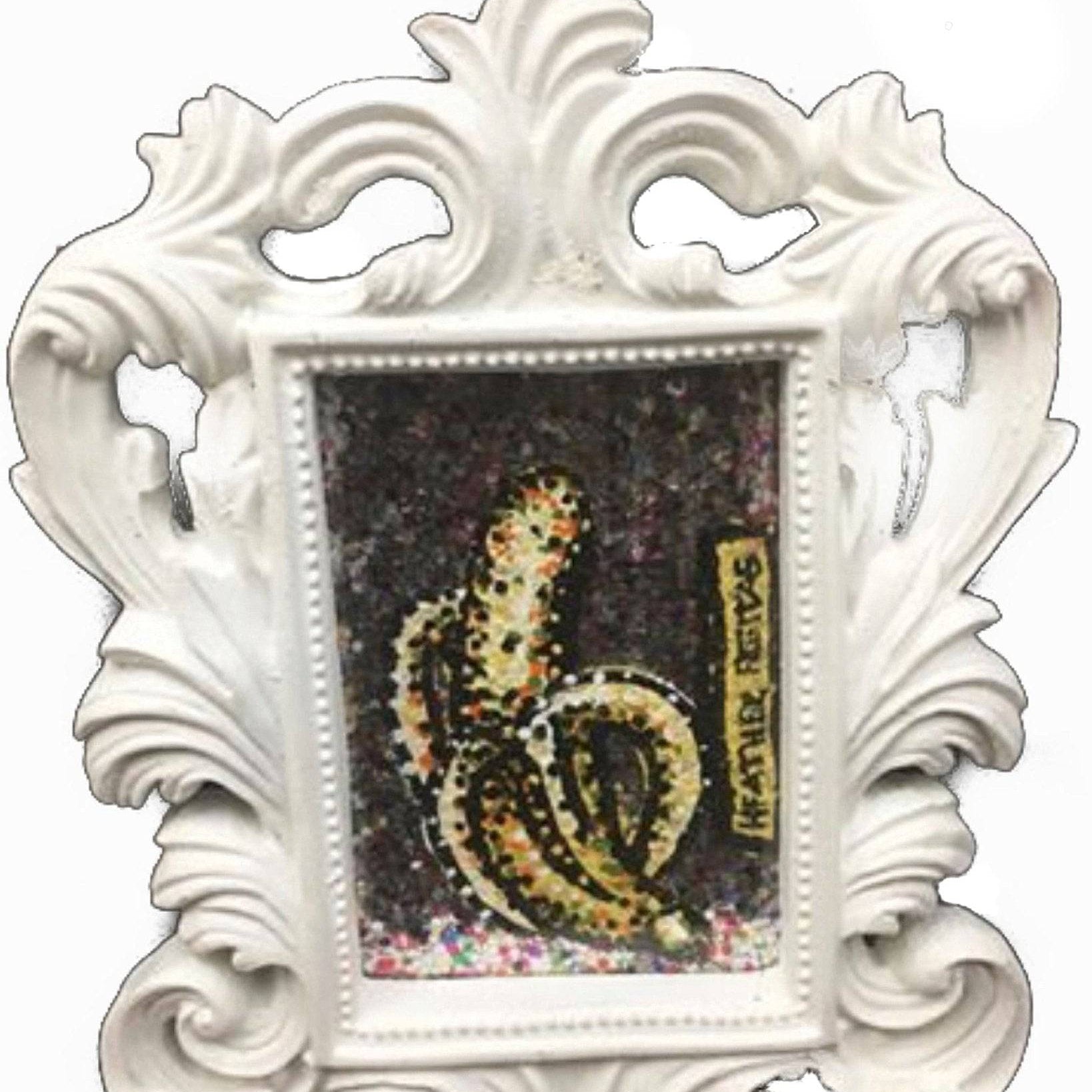 Banana Mini - Heather Freitas - fine art home deccor